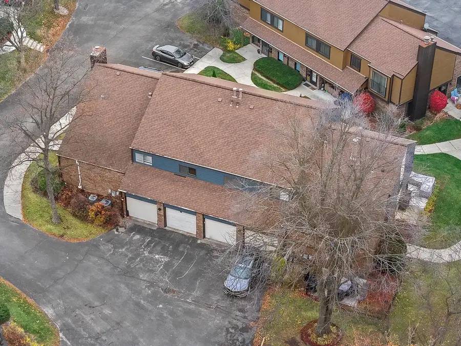 8628 N Servite DRIVE, Milwaukee, WI 53223 - Image #3