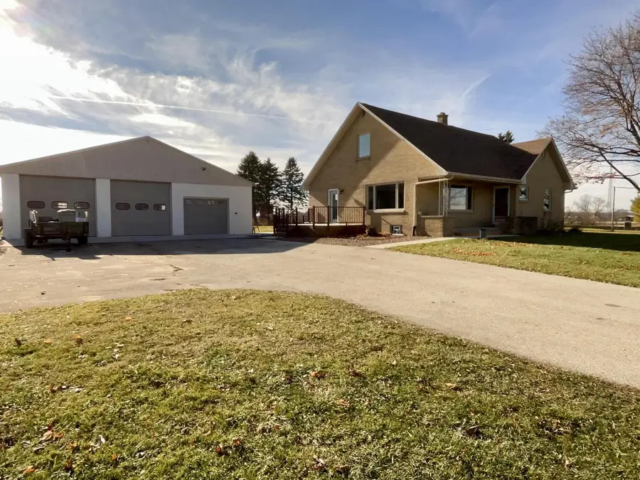W1415 County Road MM, Cleveland, WI 53015 - Image #3