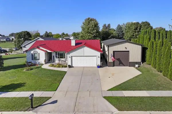 1511 Birchwood STREET, Delavan, WI 53115