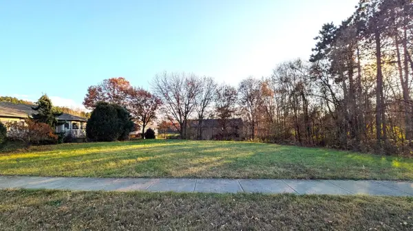 906 JACKPINE DRIVE, Holmen, WI 54636