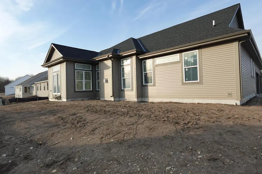 1343 Periwinkle PASS, Oconomowoc, WI 53066 - #3