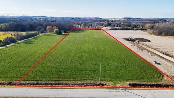 Lt2 CENTURY ROAD, Manitowoc, WI 54220