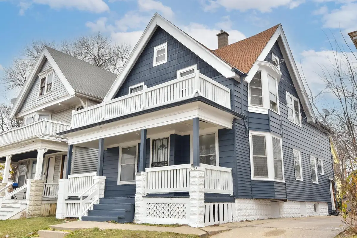 2972 N 28th STREET, Milwaukee, WI 53210 - Image #1