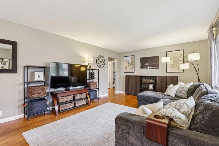 5405 N Lydell AVENUE, Glendale, WI 53217 - Image #3