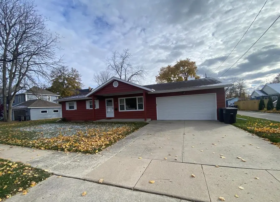 1020 North STREET, Lake Geneva, WI 53147 - Image #2