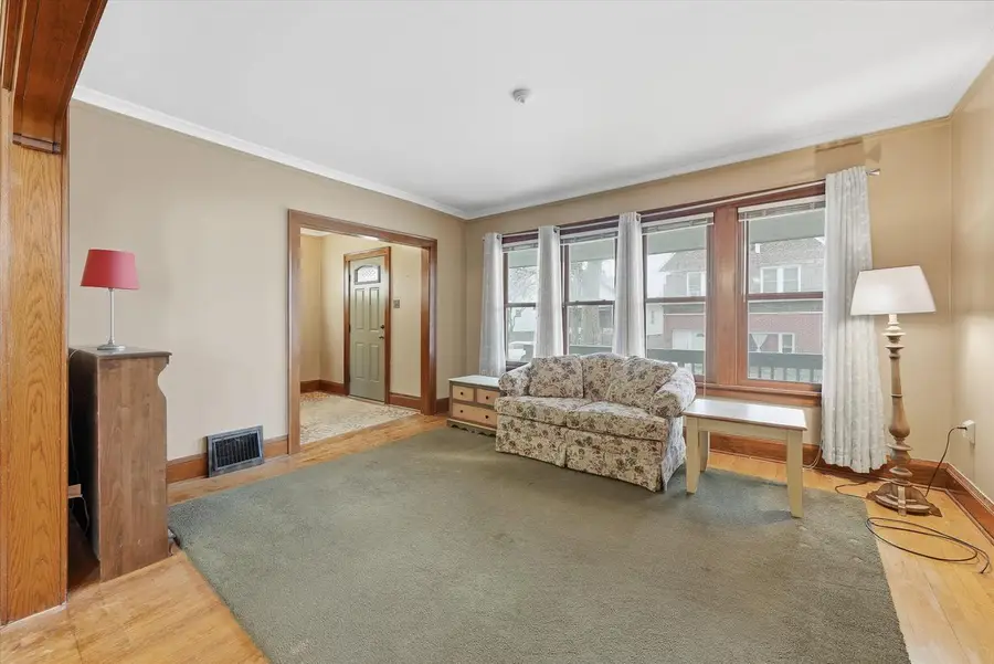 2002 S 32nd STREET, Milwaukee, WI 53215 - Image #2