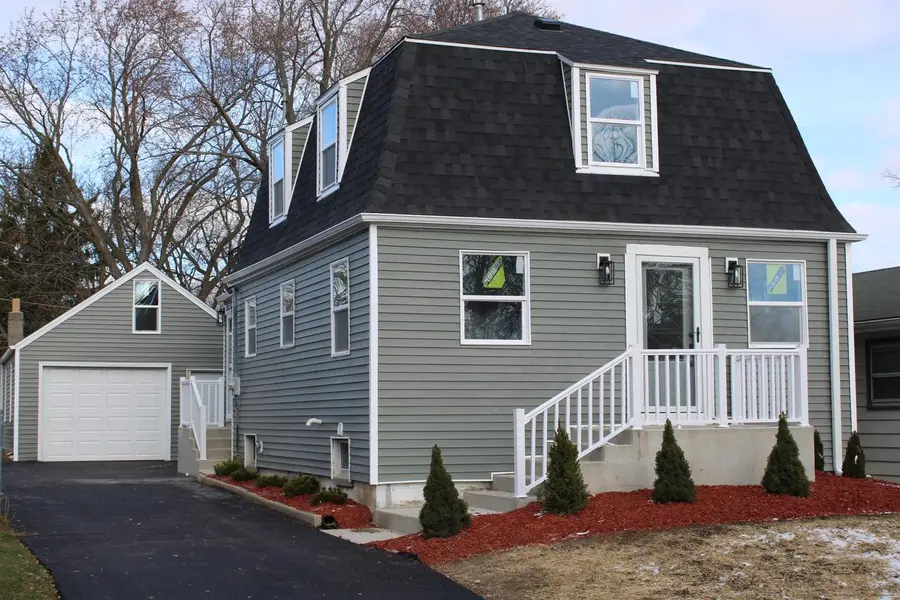 12744 W Peck PLACE, Butler, WI 53007 - Image #2