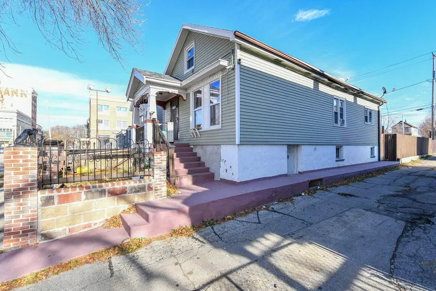 1732 S 7th STREET, Milwaukee, WI 53204 - Image #2