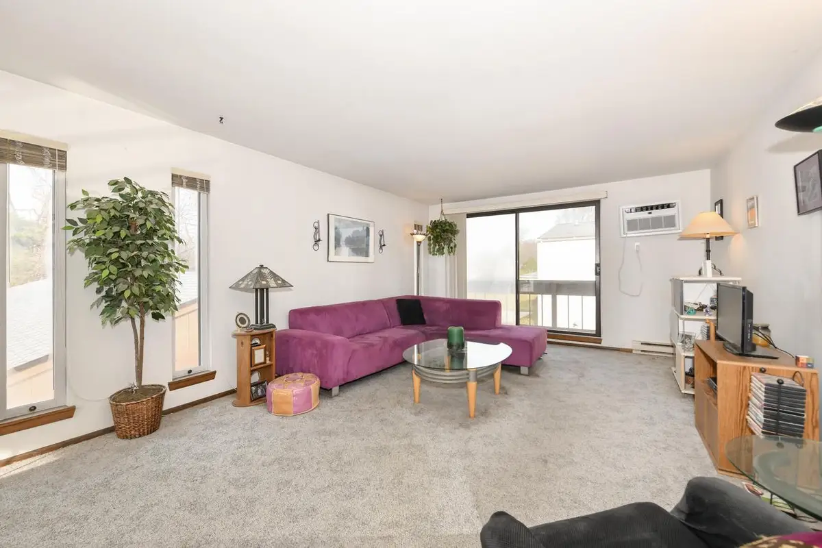 1876 Haymarket ROAD #8, Waukesha, WI 53189 - Image #1