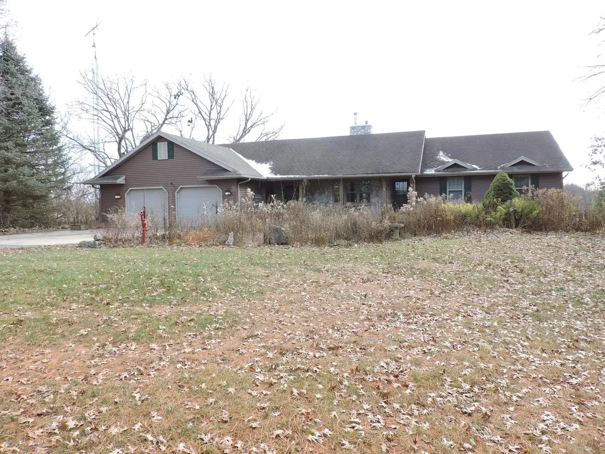 W9007 County Road C, Cambridge, WI 53523 - Image #1