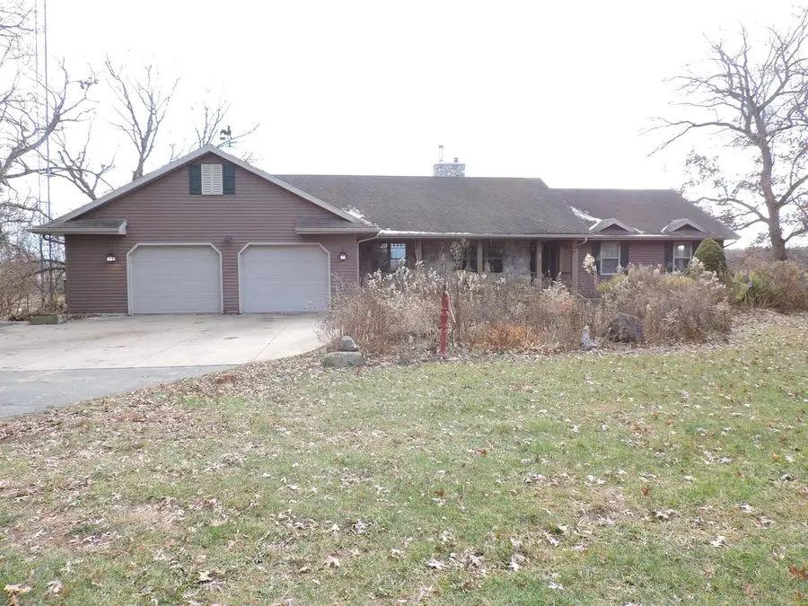 W9007 County Road C, Cambridge, WI 53523 - Image #2