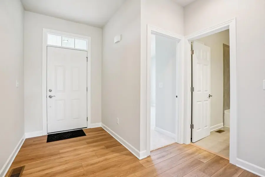 1545 N Stone Ridge DRIVE, Lake Geneva, WI 53147 - #3