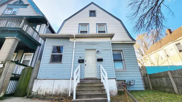 1527 N 33rd STREET, Milwaukee, WI 53208