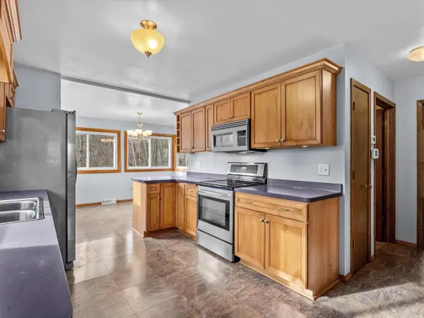 W6331 Westwind ROAD, Plymouth, WI 53073