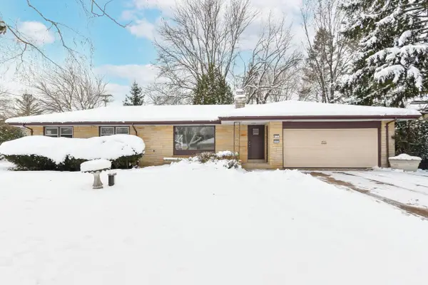 W131S6689 Kipling DRIVE, Muskego, WI 53150