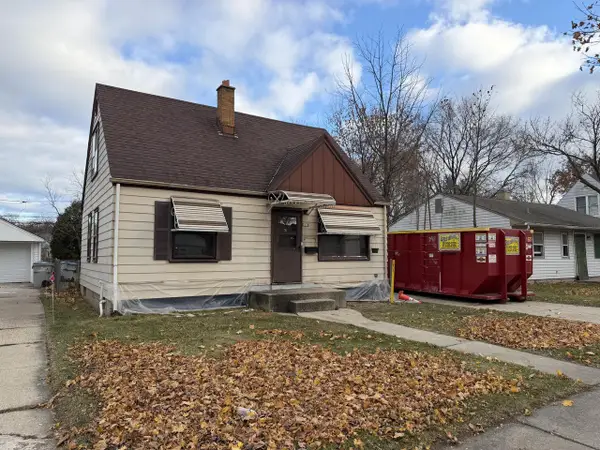 5318 N 61st STREET, Milwaukee, WI 53218