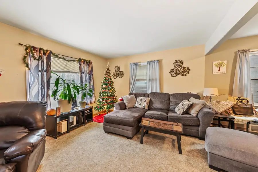 5607 W Wisconsin AVENUE #5609, Milwaukee, WI 53213 - Image #3