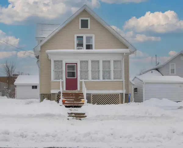 511 W Cady STREET, Watertown, WI 53094