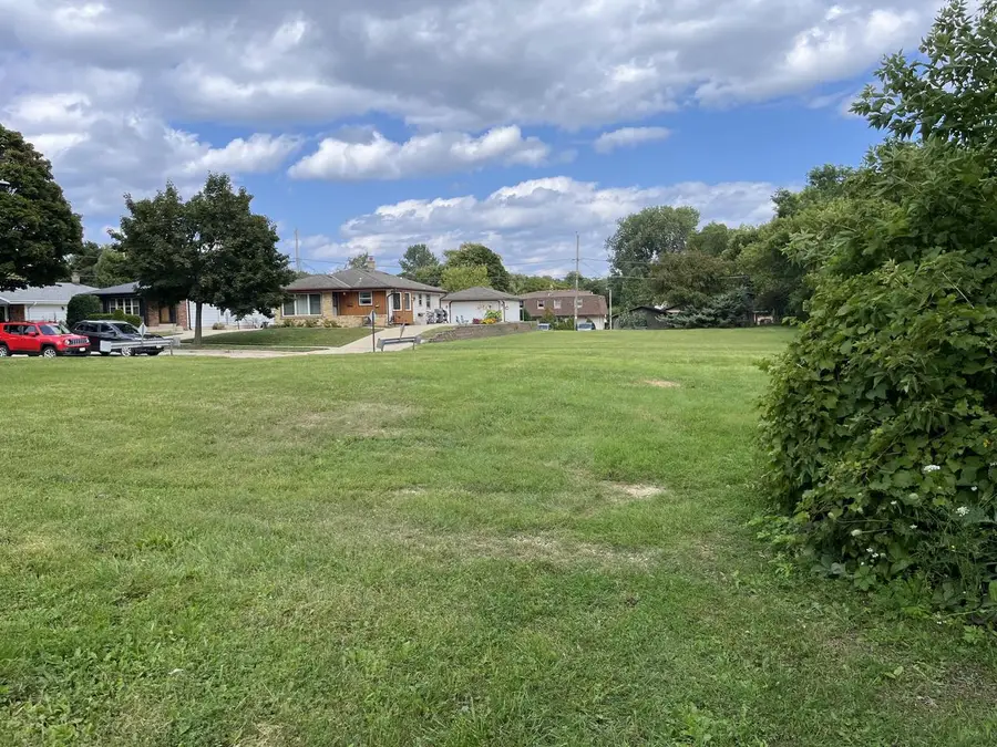 3814 S KINNICKINNIC AVENUE, Milwaukee, WI 53235 - #3