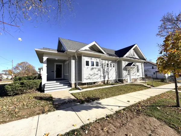 1103 Arcadian AVENUE, Waukesha, WI 53186