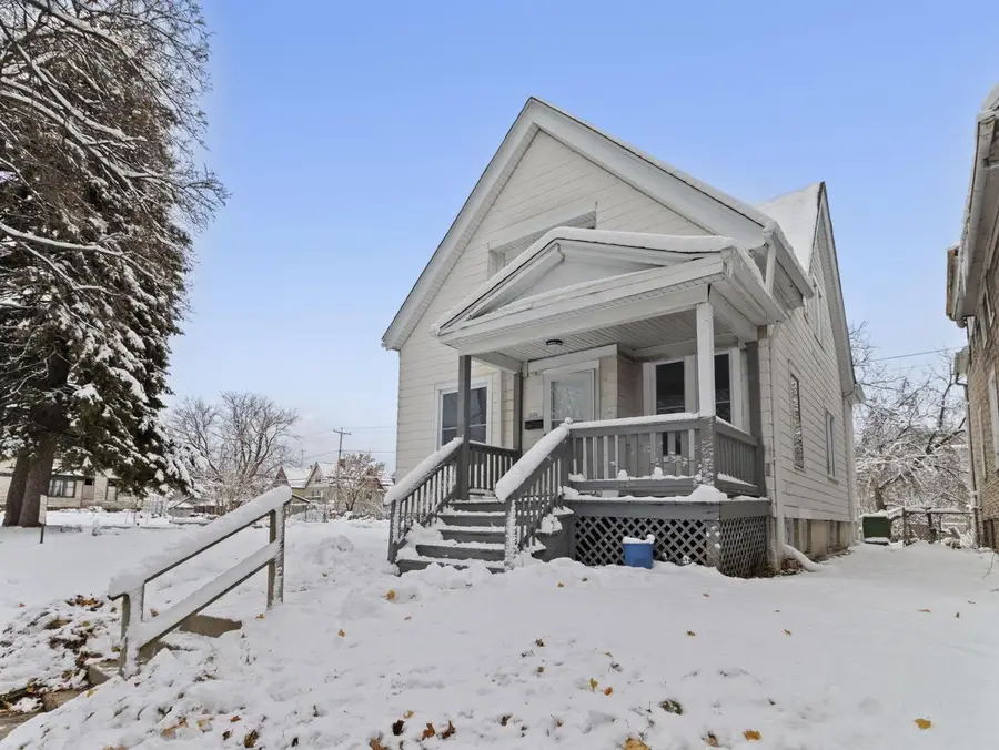 3134 N 9TH STREET, Milwaukee, WI 53206 - Image #2