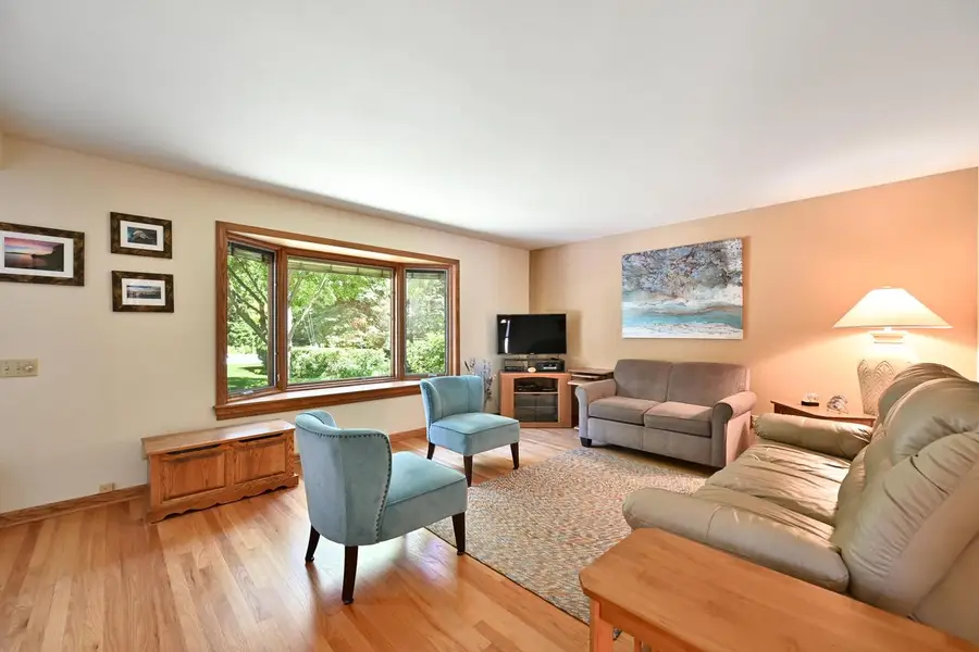 4111 W Grange AVENUE, Greenfield, WI 53221 - Image #2