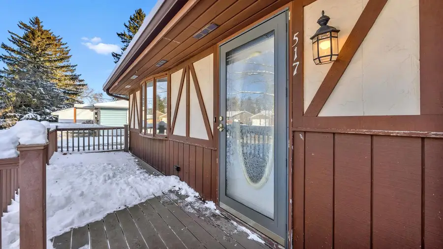 517 Richmond AVENUE, Sheboygan Falls, WI 53085 - Image #3