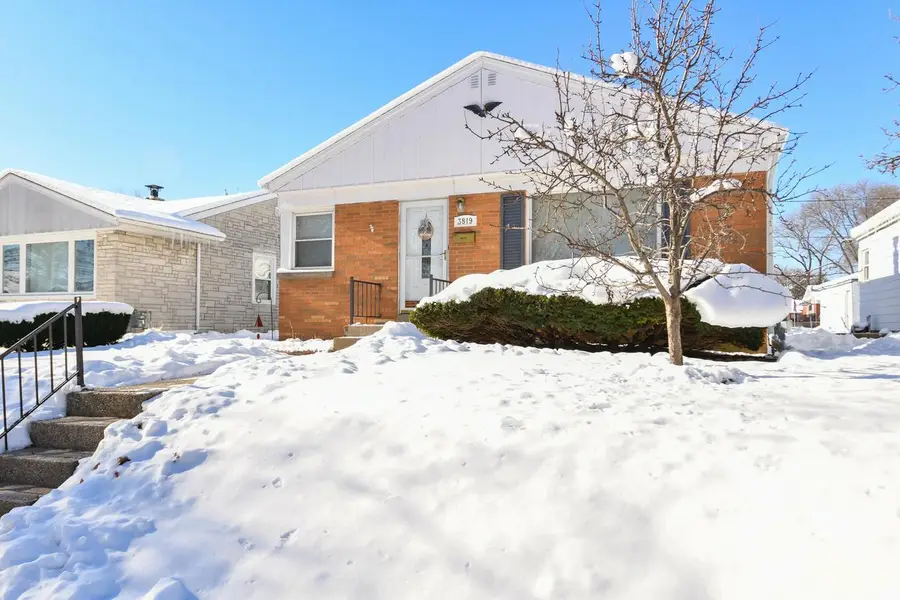3819 S 53rd STREET, Milwaukee, WI 53220 - Image #2