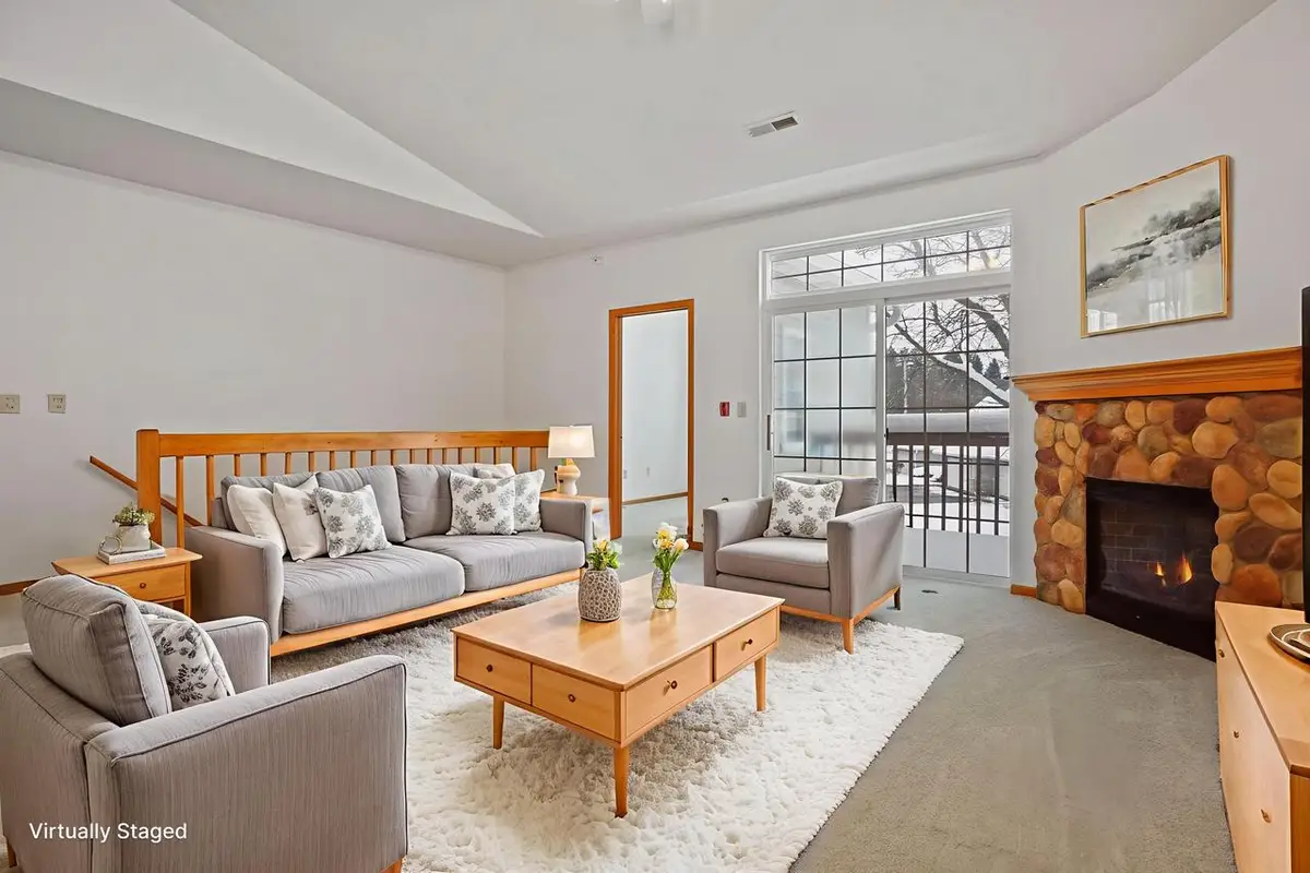 2145 Broken Hill ROAD #8, Waukesha, WI 53188 - #1