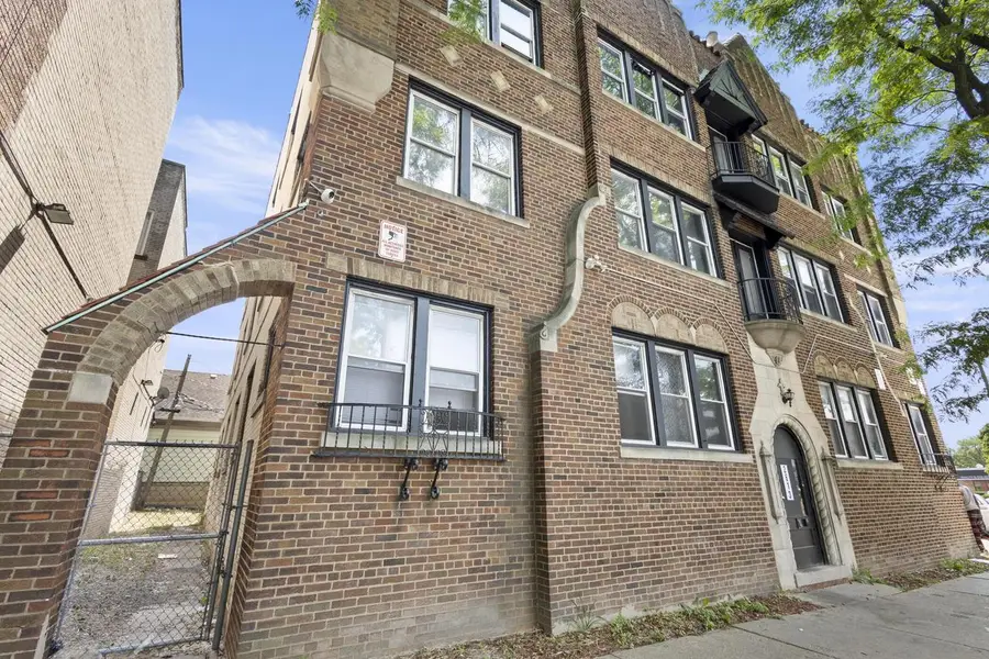 2613 W Capitol DRIVE, Milwaukee, WI 53206 - Image #3