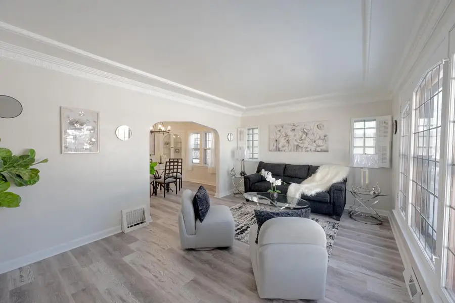 4182 N 13th STREET, Milwaukee, WI 53209 - Image #2