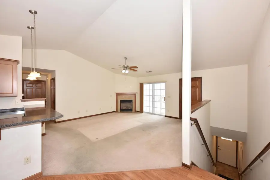 21834 N Weather Edge CIRCLE #A, Lannon, WI 53046 - Image #2