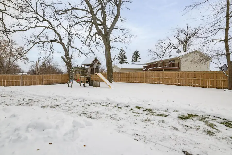 W5322 Bechaud Beach DRIVE, Fond Du Lac, WI 54935 - Image #2