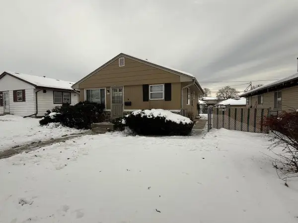 5736 N 96th STREET, Milwaukee, WI 53225
