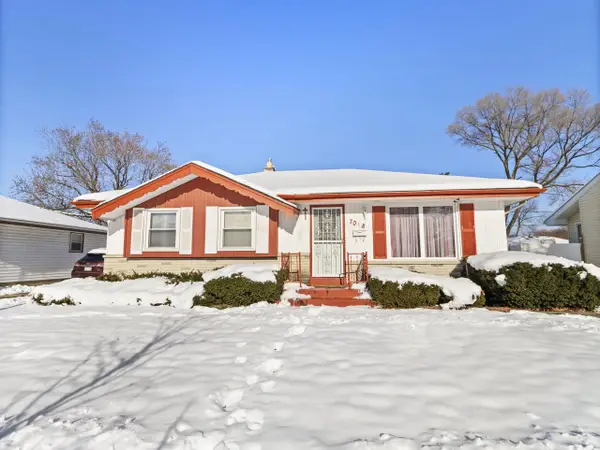 7018 W Brentwood AVENUE, Milwaukee, WI 53223