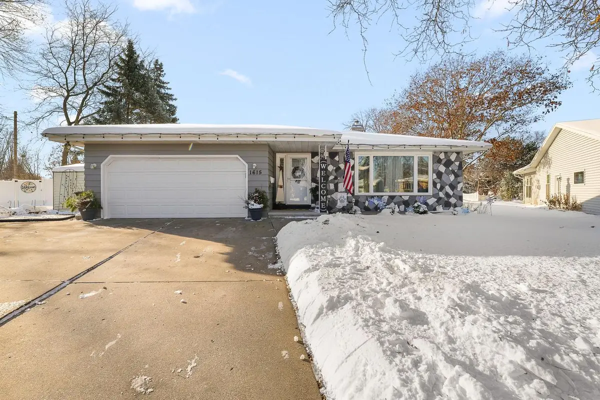 1615 W 6TH AVENUE, Oshkosh, WI 54902 - Image #1