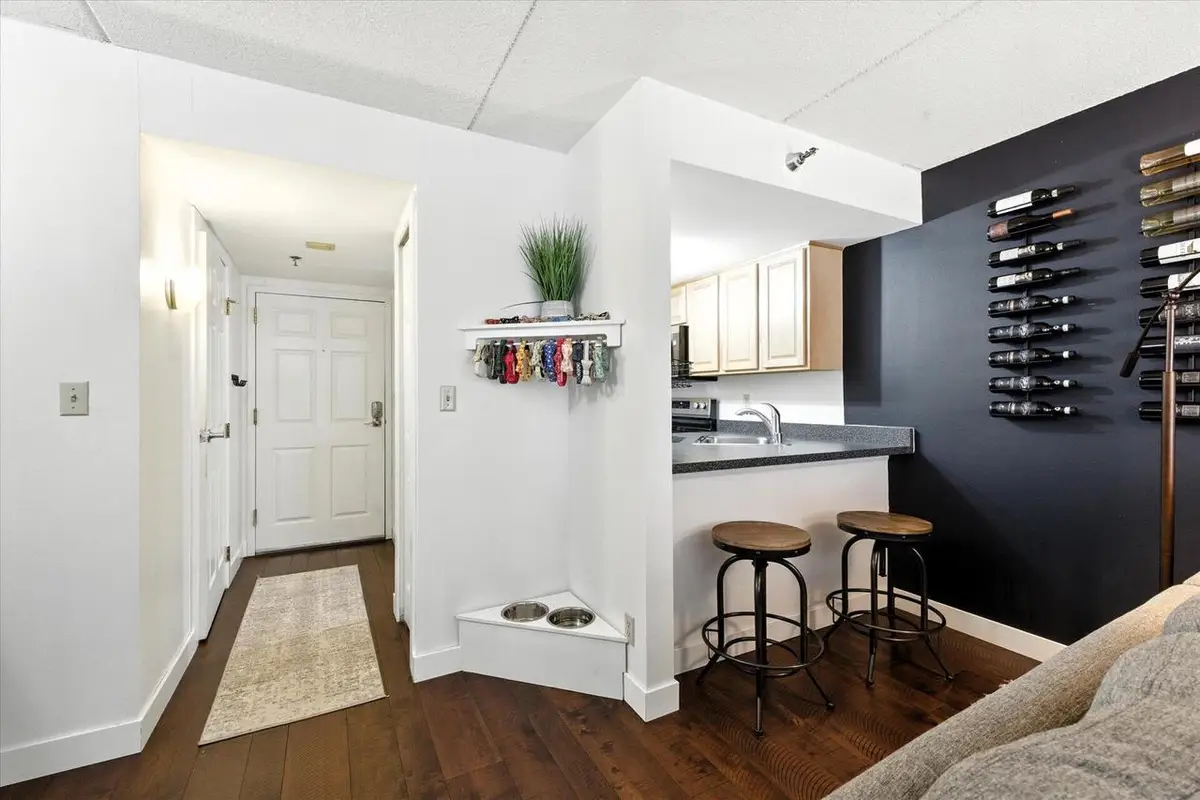 270 E Highland AVENUE #244, Milwaukee, WI 53202 - Image #1