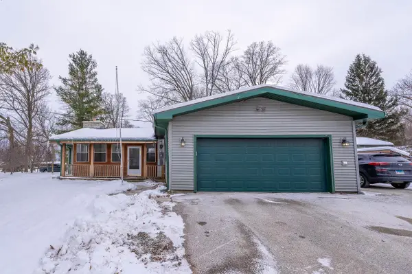 9815 S 31st STREET, Franklin, WI 53132
