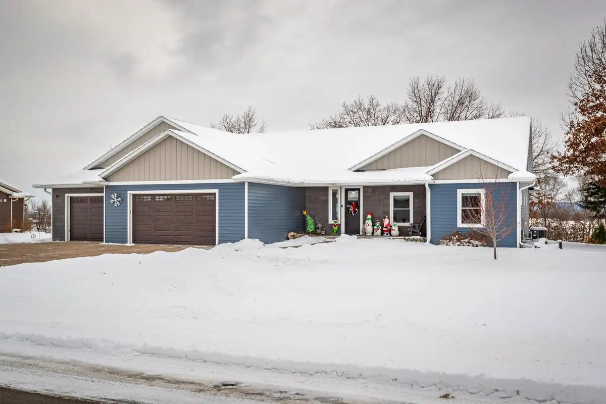 N6805 Sand Prairie COURT, Holmen, WI 54636 - Image #1