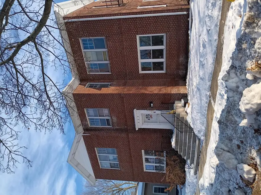 939 College AVENUE, Racine, WI 53403 - Image #2