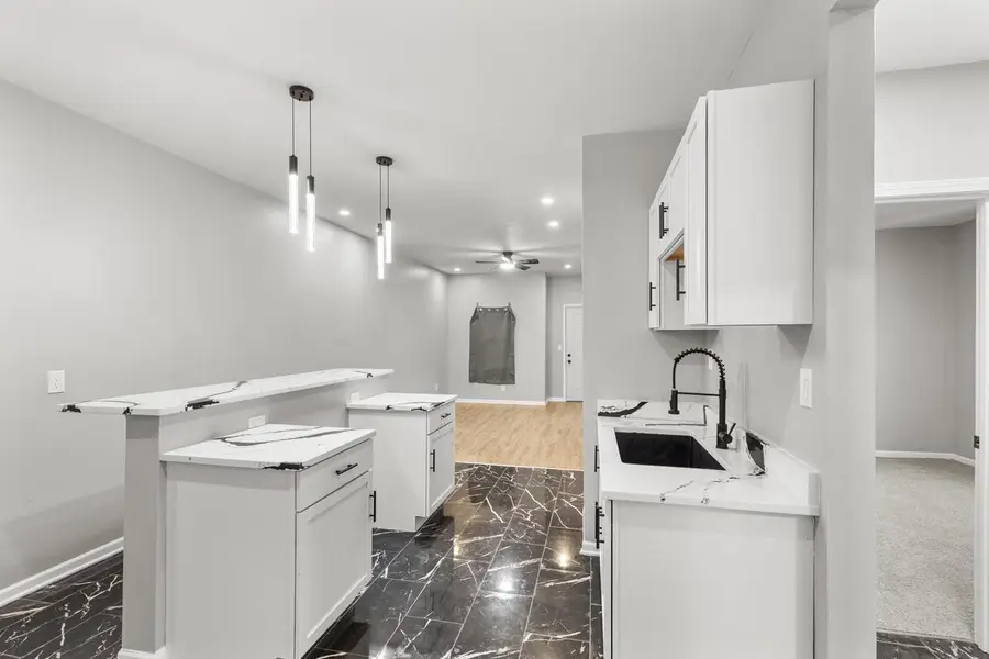 2908 W Clarke STREET, Milwaukee, WI 53210 - #3