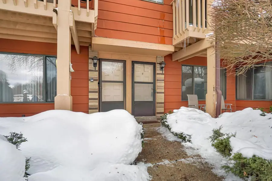 1619 Dover DRIVE #4, Waukesha, WI 53186 - Image #2