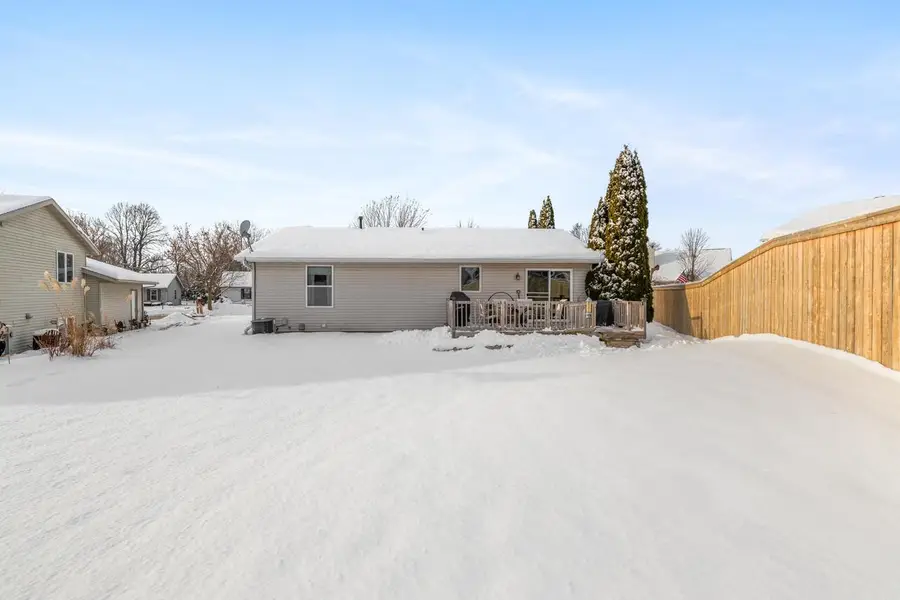 1580 Foxtail DRIVE, Hartford, WI 53027 - Image #3