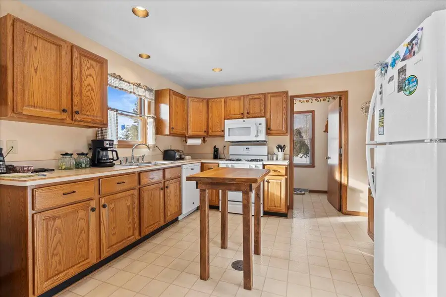 N6957 Jennifer DRIVE, Plymouth, WI 53073 - #3