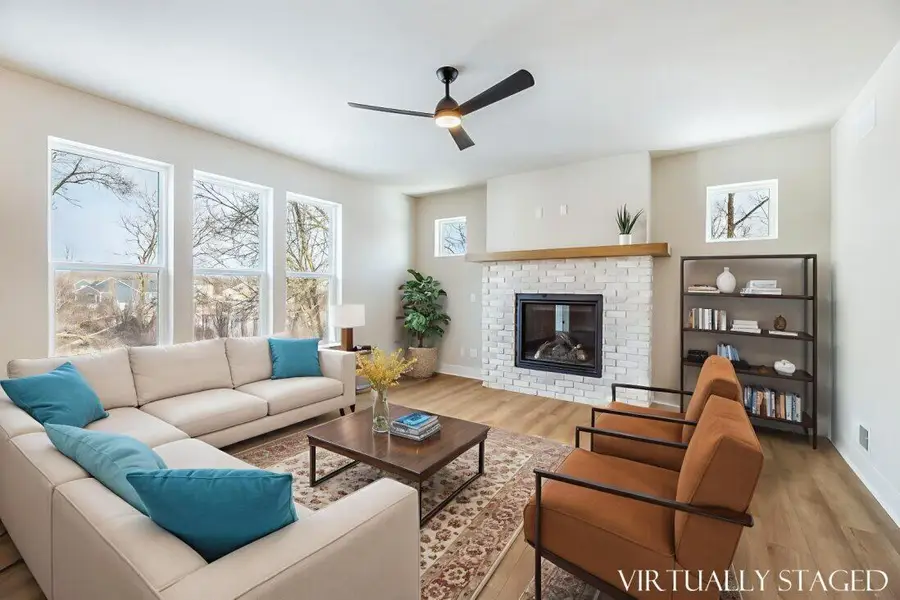 N74W17930 Mineral DRIVE, Menomonee Falls, WI 53051 - #3