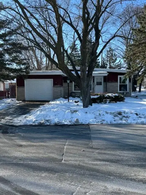 500 PARK AVENUE, Delavan, WI 53115