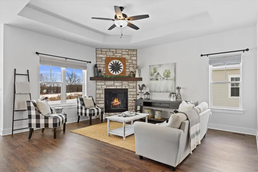 W252N6642 Aspen LANE, Sussex, WI 53089 - Image #2