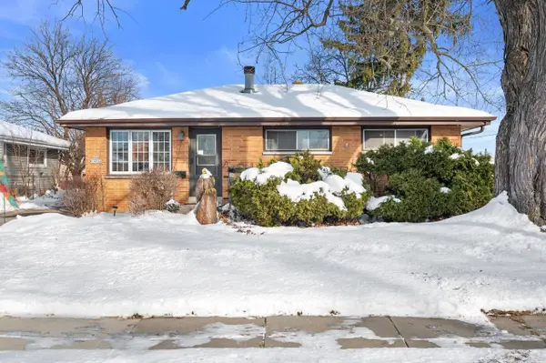 N88W14926 Jefferson AVENUE, Menomonee Falls, WI 53051