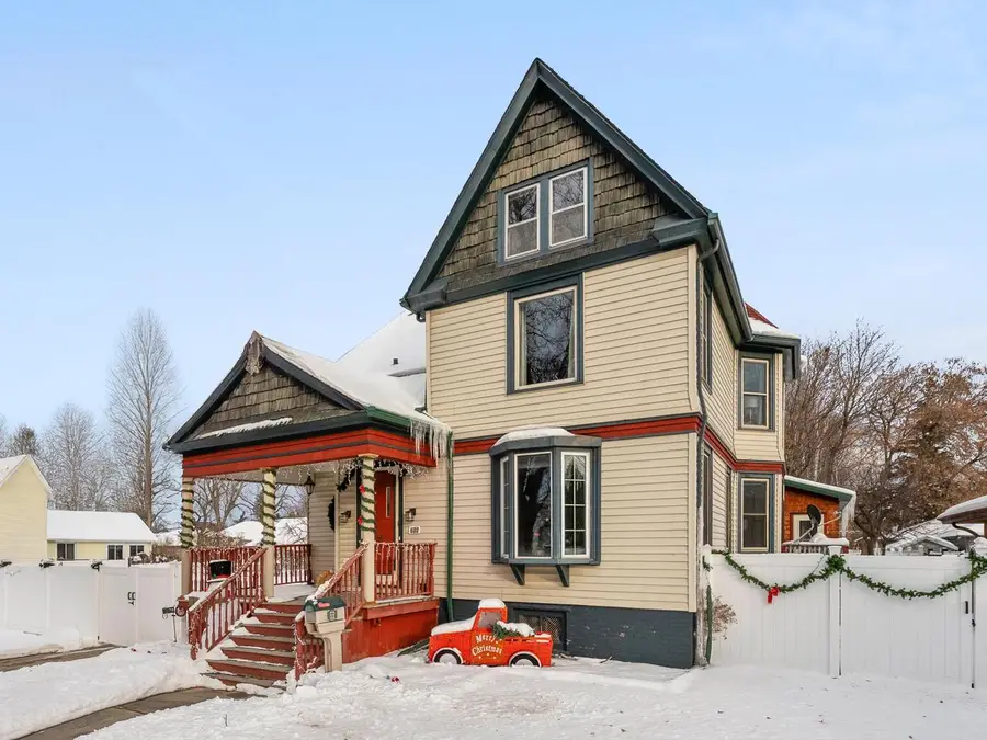 711 N 10th STREET, Manitowoc, WI 54220 - Image #2