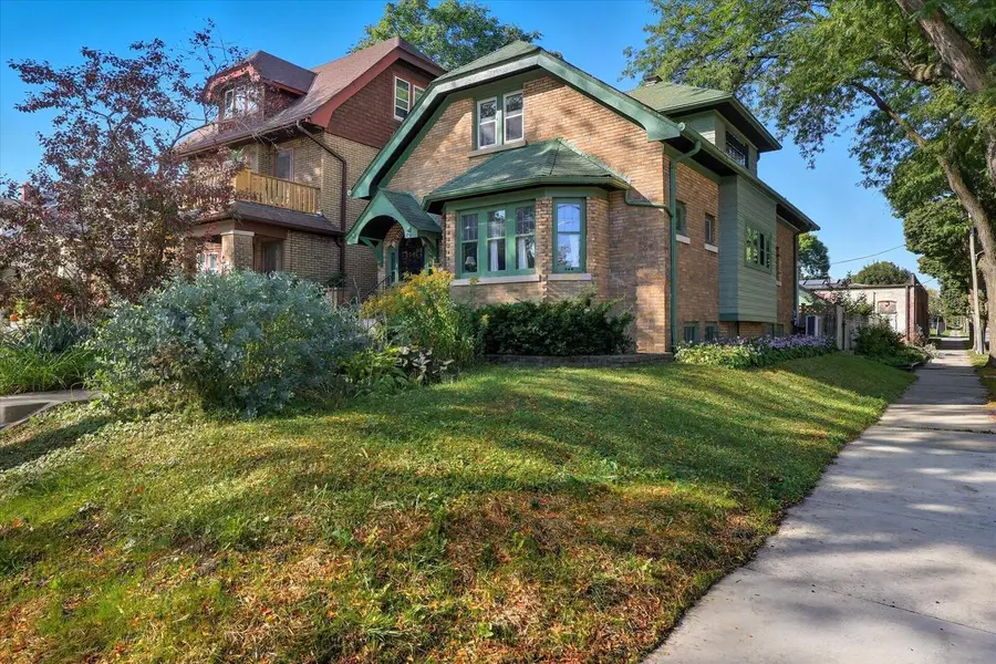 3277 N Humboldt BOULEVARD, Milwaukee, WI 53212 - Image #2